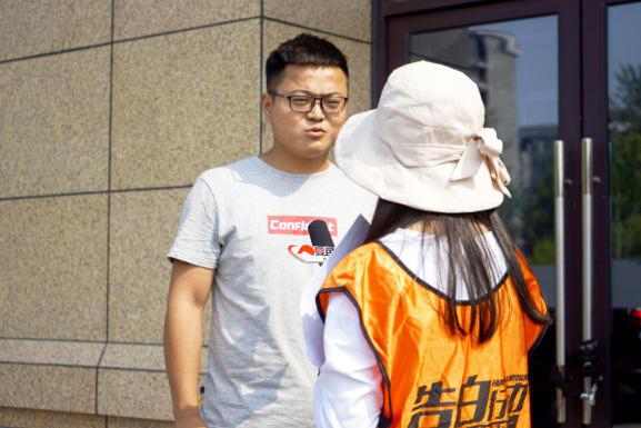 消除歧視 為愛出發 愛心送考司機為白癜風患者發聲